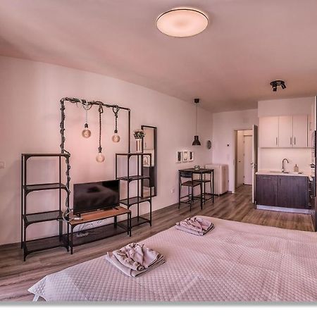 Waterfront Boutique Suite Budapest Exterior photo